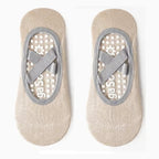 Women's non-slip grip socks for Pilates and yoga with silicone sole