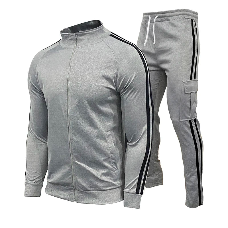 Men's 2-piece tracksuit with matching hoodie and tapered joggers in brushed fleece