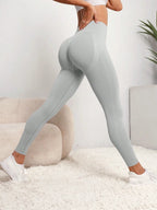 Women's seamless high-waist sculpting leggings with hip-lifting back panel