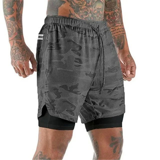 Men's 2-in-1 training shorts with outer layer and built-in compression liner